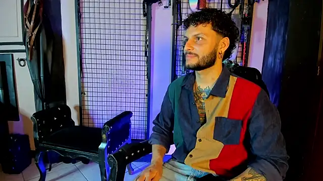 Twisted Fantasy online show from February 25, 2026, 4:12 am