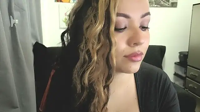 joan-star online show from April 10, 2026, 4:58 pm