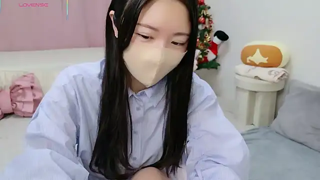 anchan  online show from December 15, 2025, 2:01 pm