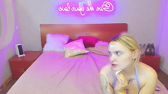 Snapshot of MagicEyess chatting on February 20, 2026, 6:43 pm MagicEyess online show from February 20, 2026, 6:43 pm