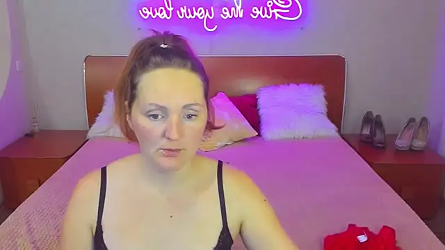 MagicEyess online show from January 15, 2026, 6:33 pm