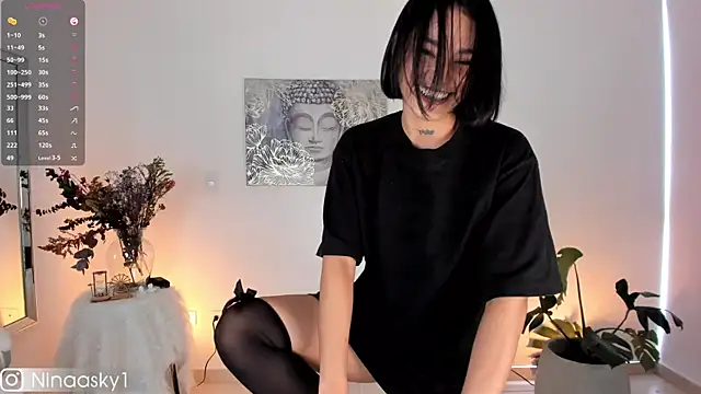 Snapshot of ninaa_sky chatting on February 15, 2025, 4:23 pm ninaa sky online show from February 15, 2025, 4:23 pm