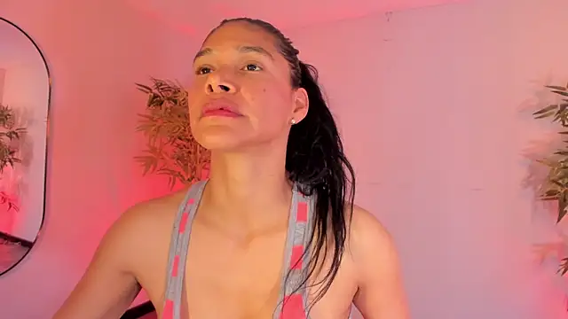  aish a  online show from November 28, 2025, 8:20 pm