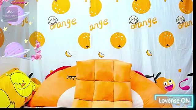 Snapshot of alonelove__ chatting on February 6, 2026, 2:51 am alonelove online show from February 6, 2026, 2:51 am