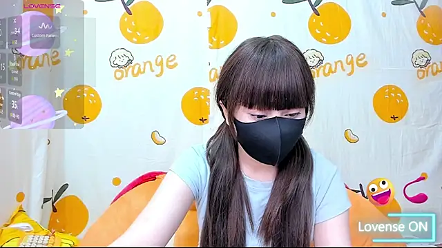 alonelove   online show from November 29, 2025, 2:34 am