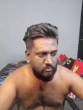 Snapshot of Rayansmith_ chatting on September 21, 2025, 2:39 am Rayansmith online show from September 21, 2025, 2:39 am