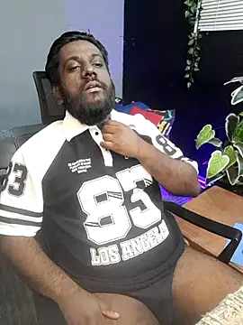 Snapshot of Rayansmith_ chatting on October 18, 2025, 10:12 pm Rayansmith online show from October 18, 2025, 10:12 pm