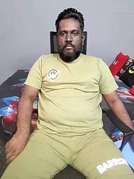 Snapshot of Rayansmith_ chatting on September 25, 2025, 11:11 pm Rayansmith online show from September 25, 2025, 11:11 pm