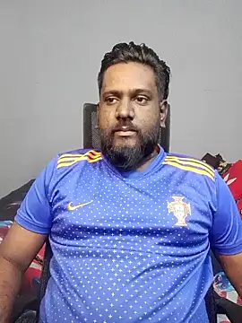 Snapshot of Rayansmith_ chatting on September 19, 2025, 11:09 pm Rayansmith online show from September 19, 2025, 11:09 pm