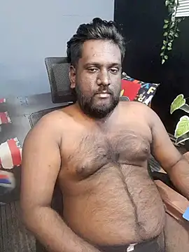 Snapshot of Rayansmith_ chatting on September 28, 2025, 12:45 pm Rayansmith online show from September 28, 2025, 12:45 pm