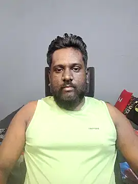 Snapshot of Rayansmith_ chatting on September 27, 2025, 8:04 pm Rayansmith online show from September 27, 2025, 8:04 pm