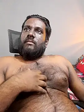 Snapshot of Rayansmith_ chatting on March 23, 2025, 4:38 am Rayansmith online show from March 23, 2025, 4:38 am