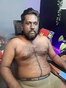 Snapshot of Rayansmith_ chatting on October 2, 2025, 1:20 am Rayansmith online show from October 2, 2025, 1:20 am