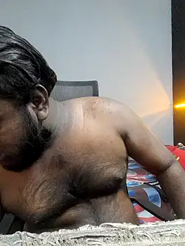 Snapshot of Rayansmith_ chatting on March 22, 2025, 9:56 am Rayansmith online show from March 22, 2025, 9:56 am