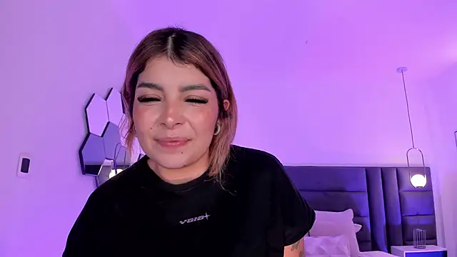 LisaMonroe  online show from March 8, 2025, 2:55 am