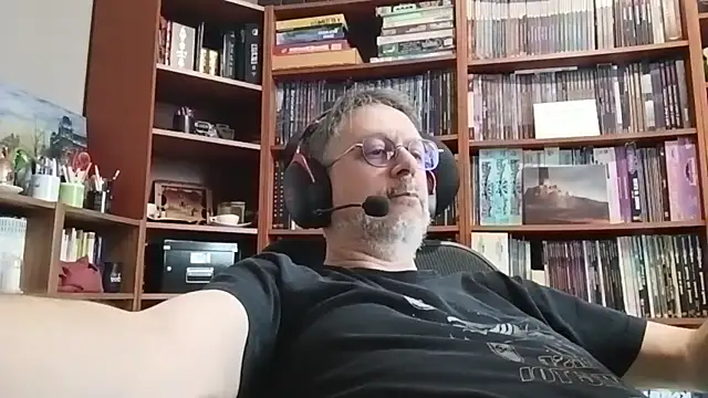 Mandra is a whore online show from November 25, 2025, 10:37 am