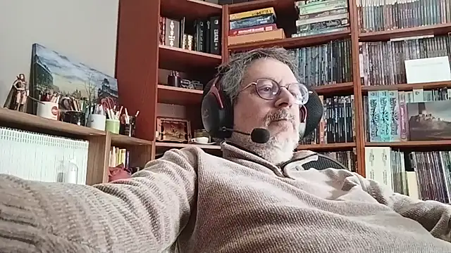 Mandra is a whore online show from October 27, 2025, 9:43 am