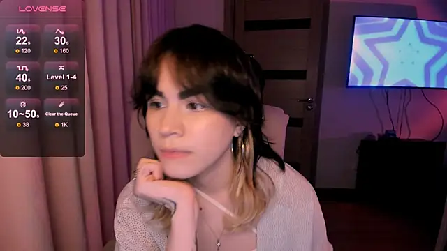 Snapshot of _selectrra chatting on January 13, 2025, 3:15 pm selectrra online show from January 13, 2025, 3:15 pm