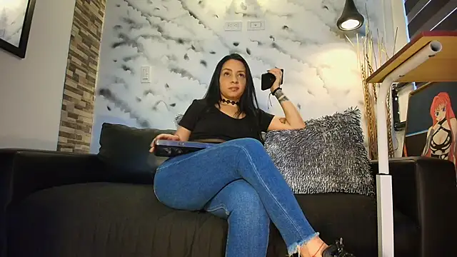 Snapshot of Sophie_LittleS chatting on September 10, 2025, 11:53 am Sophie LittleS online show from September 10, 2025, 11:53 am