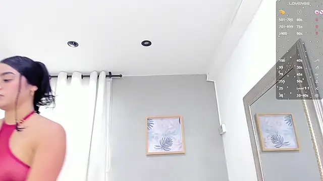 Paula Desousa online show from March 30, 2026, 7:48 pm