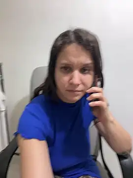 hotcookie28 online show from February 15, 2026, 2:56 am