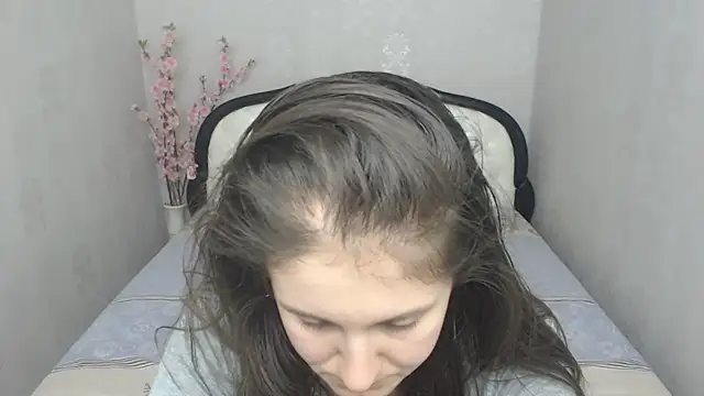 Snapshot of Holliy_Cooper chatting on March 7, 2025, 10:02 am Holliy Cooper online show from March 7, 2025, 10:02 am