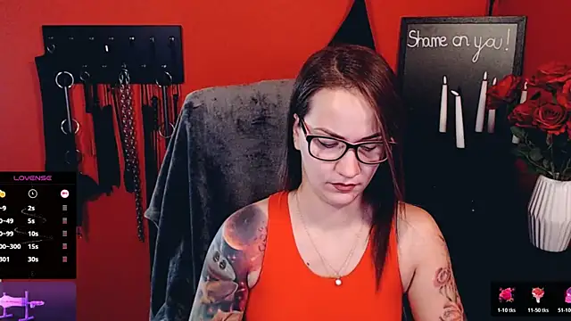 Snapshot of _Jane_Warren_ chatting on November 8, 2025, 8:18 am Jane Warren online show from November 8, 2025, 8:18 am