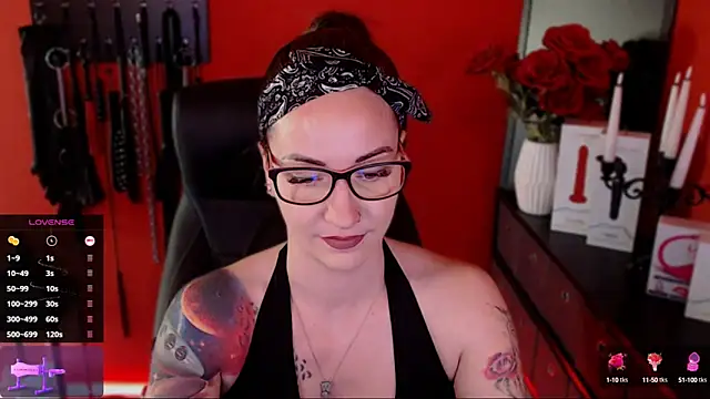 Snapshot of _Jane_Warren_ chatting on March 13, 2025, 11:19 am Jane Warren online show from March 13, 2025, 11:19 am