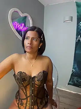 Snapshot of RoseMelanie chatting on April 11, 2026, 8:23 pm RoseMelanie online show from April 11, 2026, 8:23 pm