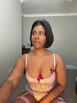 Snapshot of RoseMelanie chatting on March 12, 2026, 8:07 am RoseMelanie online show from March 12, 2026, 8:07 am