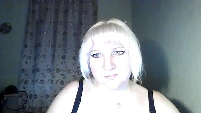 MeilomaWesa online show from November 20, 2025, 1:34 pm