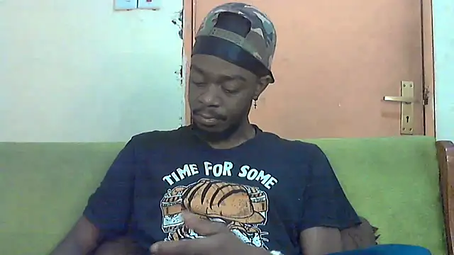 BIGDICKMULLAH online show from October 25, 2025, 3:38 am