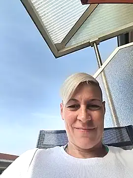 DarleenHot online show from June 2, 2026, 7:30 am