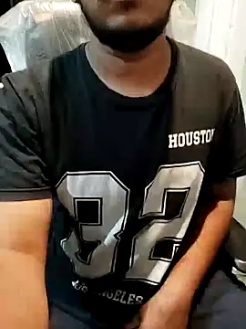 Snapshot of mrshine chatting on October 19, 2025, 1:14 pm mrshine online show from October 19, 2025, 1:14 pm