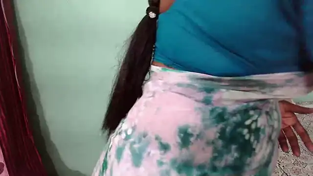 Snapshot of shrutitelugu69 chatting on January 9, 2026, 5:14 am shrutitelugu69 online show from January 9, 2026, 5:14 am