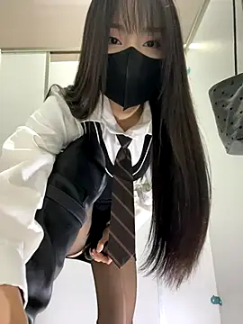 Asia-Lynn online show from October 31, 2025, 12:24 pm