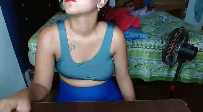 Snapshot of lucy_hairypussy83 chatting on March 15, 2025, 2:56 am lucy hairypussy83 online show from March 15, 2025, 2:56 am