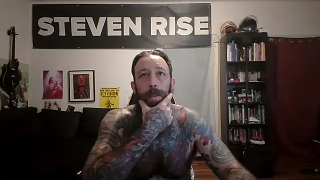 Snapshot of StevenRiseNYC chatting on May 24, 2026, 1:00 pm StevenRiseNYC online show from May 24, 2026, 1:00 pm