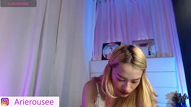 arie rousee sub online show from October 9, 2025, 12:00 am