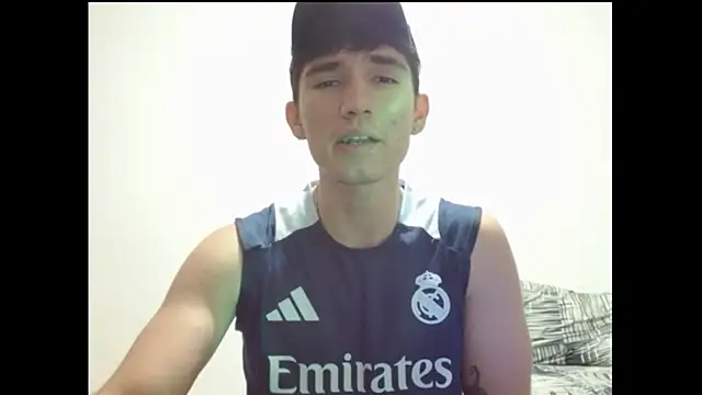 Snapshot of ChicoMaloFfF chatting on February 20, 2026, 1:13 am ChicoMaloFfF online show from February 20, 2026, 1:13 am