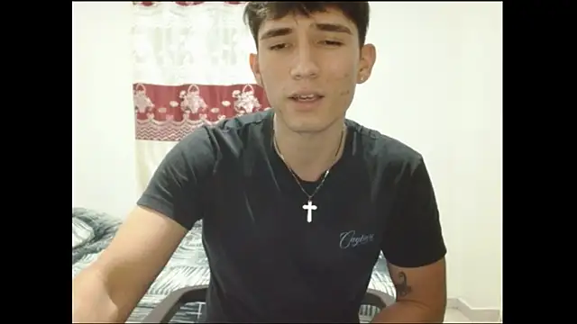 Snapshot of ChicoMaloFfF chatting on February 8, 2026, 12:41 am ChicoMaloFfF online show from February 8, 2026, 12:41 am