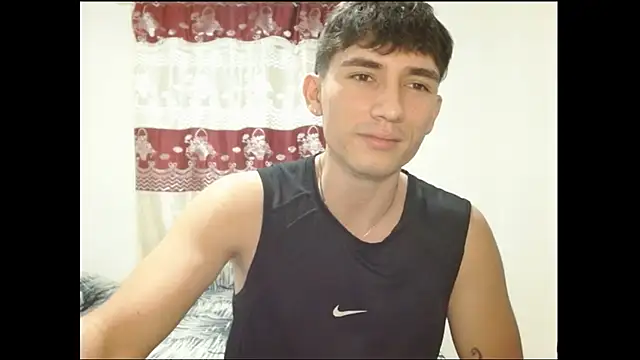 Snapshot of ChicoMaloFfF chatting on February 6, 2026, 12:50 am ChicoMaloFfF online show from February 6, 2026, 12:50 am