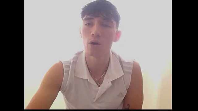 Snapshot of ChicoMaloFfF chatting on November 29, 2025, 7:25 pm ChicoMaloFfF online show from November 29, 2025, 7:25 pm