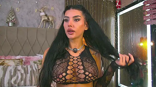 Snapshot of AmyBlair chatting on December 23, 2025, 9:30 am AmyBlair online show from December 23, 2025, 9:30 am