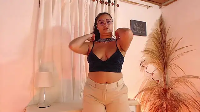  Kim  M online show from April 7, 2026, 2:30 pm