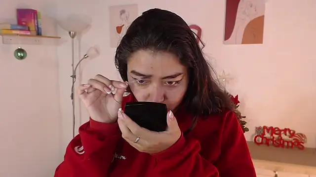  Kim  M online show from December 29, 2024, 2:00 pm