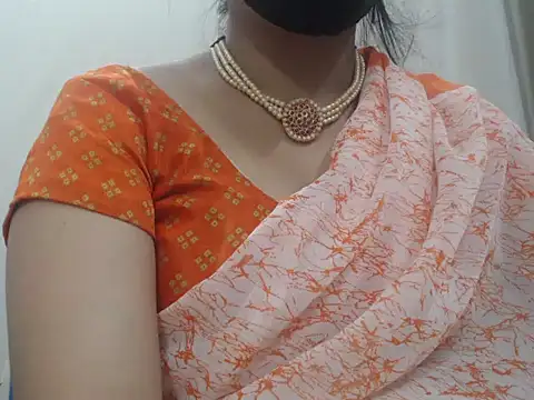 Snapshot of Lovely_Siri_23 chatting on April 11, 2026, 8:07 am Lovely Siri 23 online show from April 11, 2026, 8:07 am