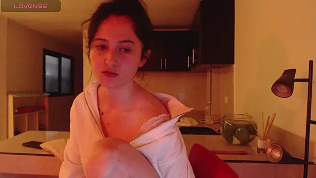 Snapshot of AlissonnFoxx chatting on January 25, 2025, 1:43 am AlissonnFoxx online show from January 25, 2025, 1:43 am