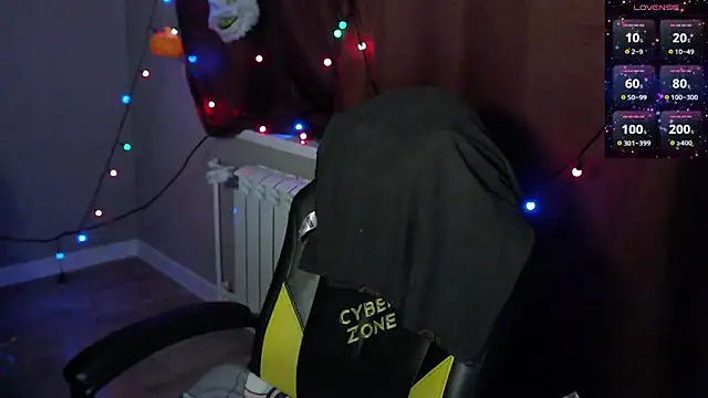 Snapshot of so_cute777 chatting on April 1, 2026, 3:42 pm so cute777 online show from April 1, 2026, 3:42 pm