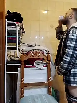 coppiasenzacensura online show from October 20, 2025, 3:30 am